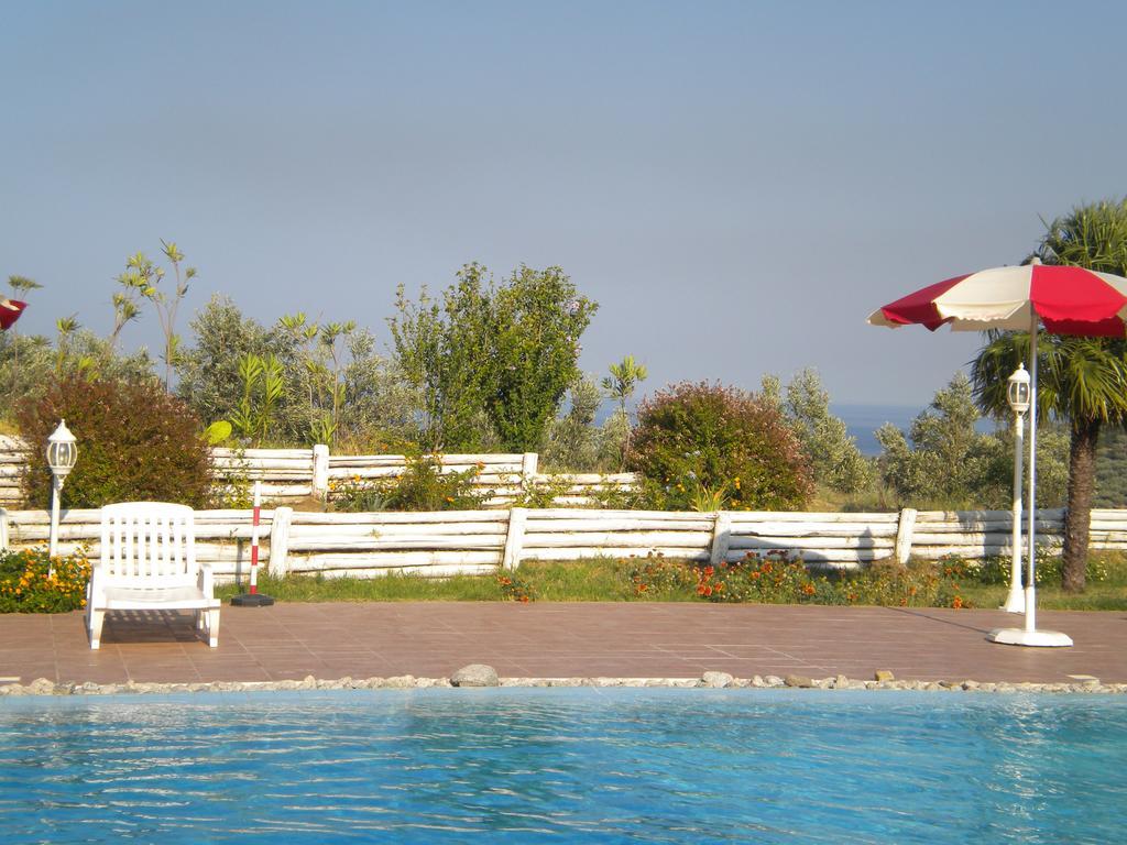 Tenuta Agrituristica Castellesi Squillace Exteriér fotografie